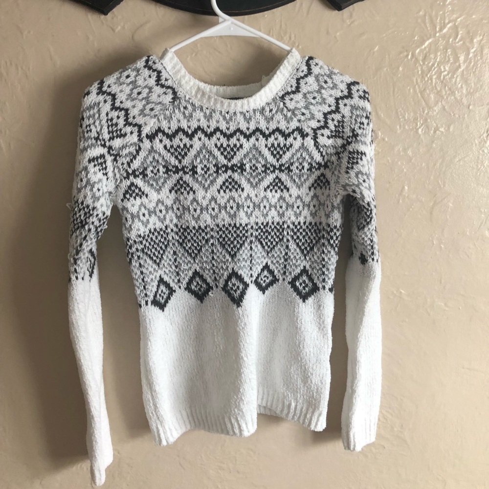 Almost Famous White Sweater